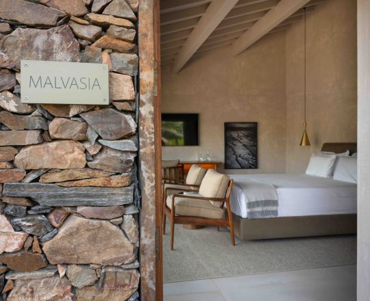 Dourwin Suites Programa Romântico